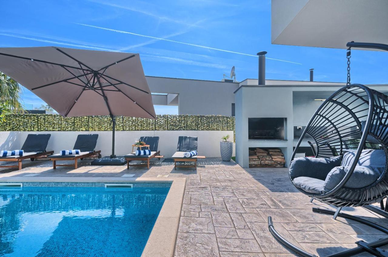 Villa Celestial Near Split Podstrana Luaran gambar