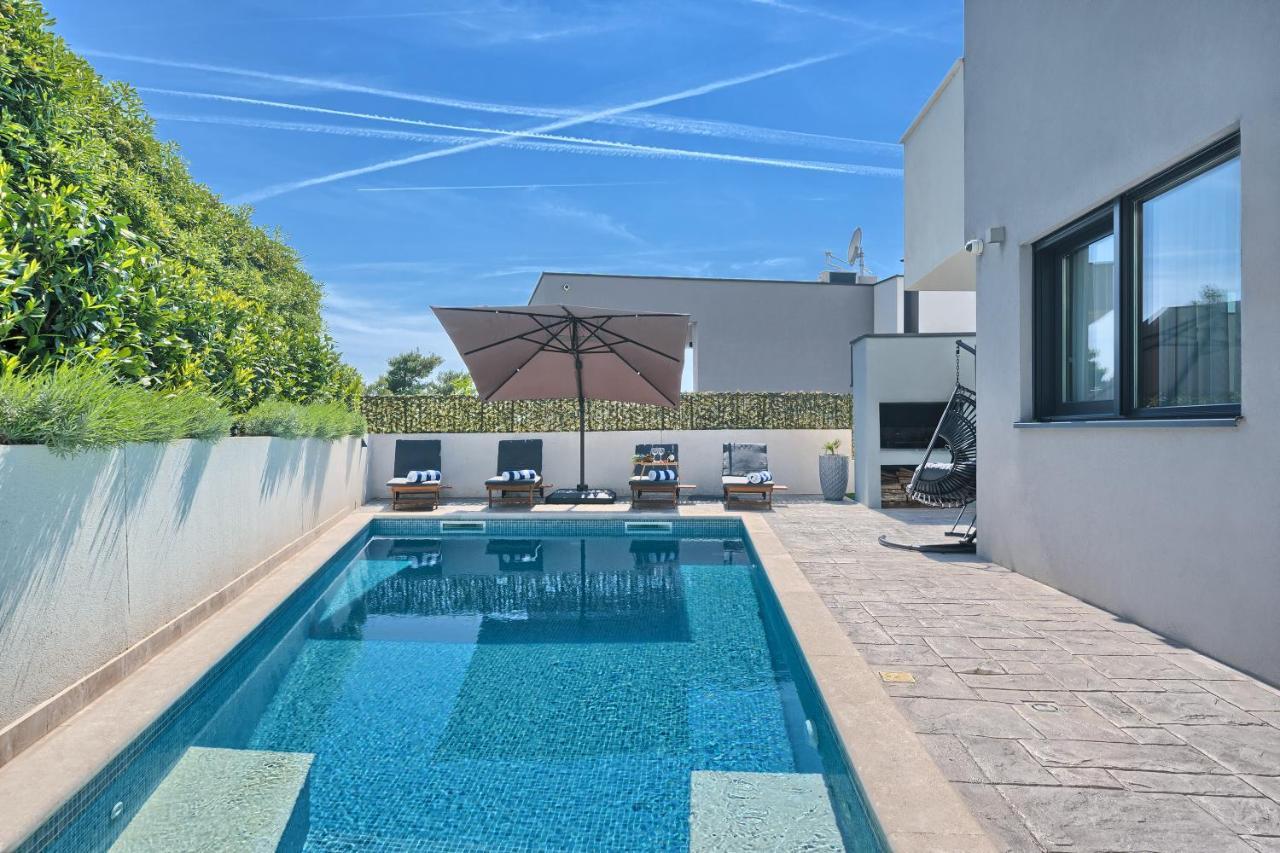 Villa Celestial Near Split Podstrana Luaran gambar